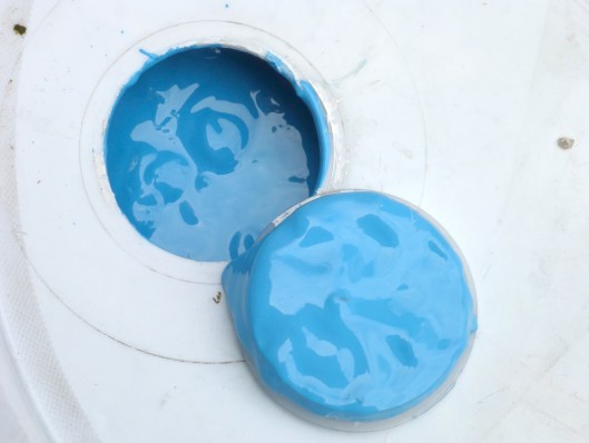 Delicious blue latex tone